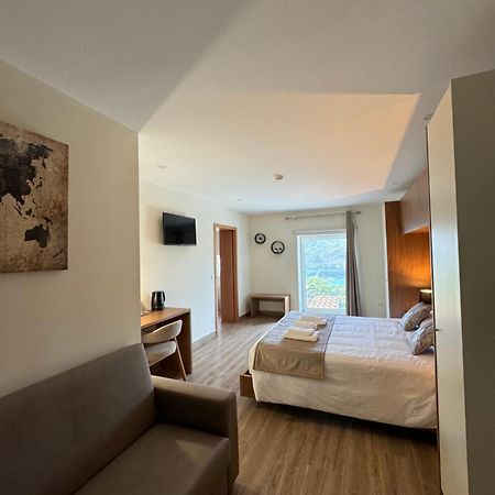 Estrela Do Geres - Casa Fernandes Bed & Breakfast Outeiro  Exterior foto