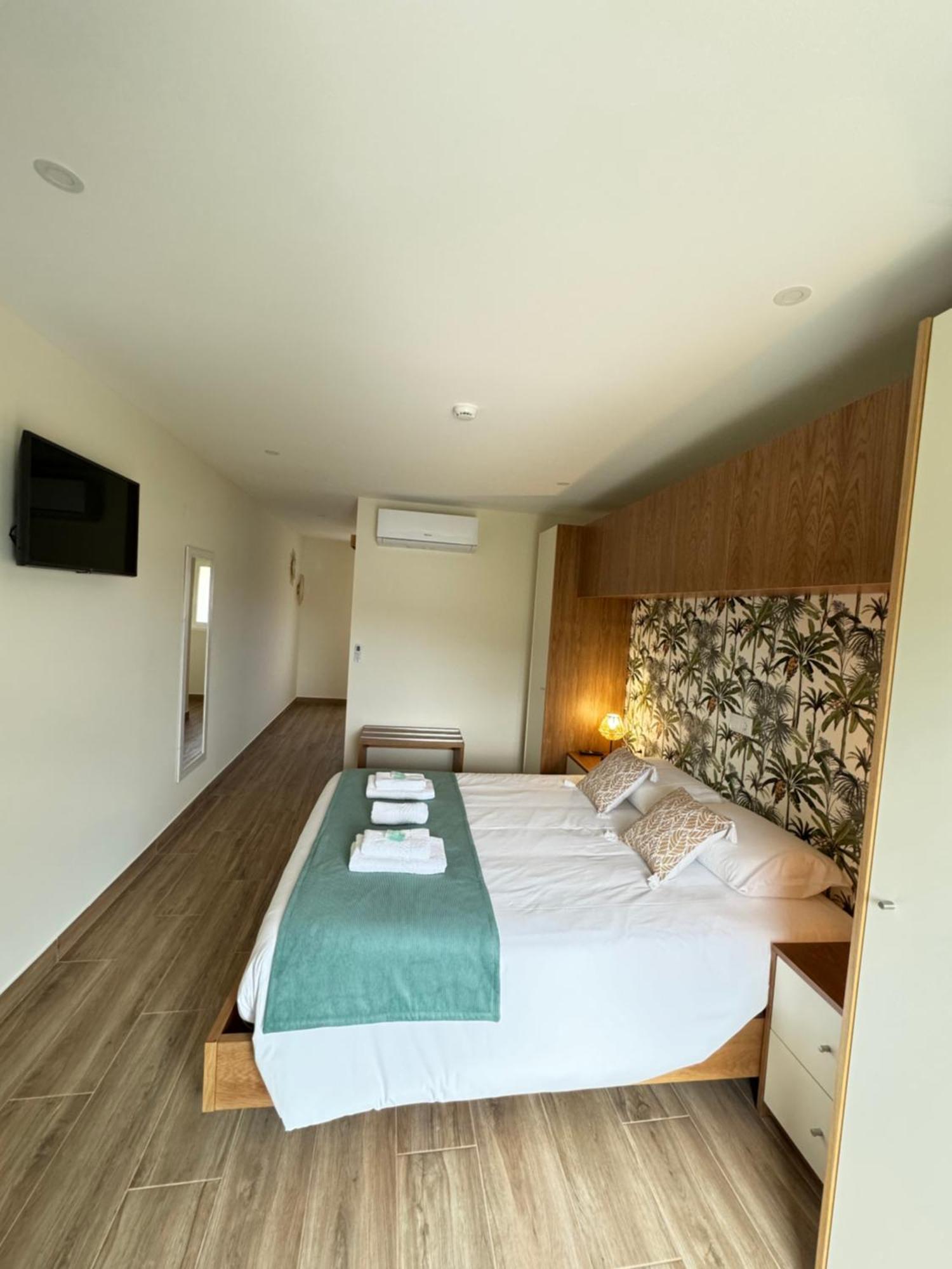Estrela Do Geres - Casa Fernandes Bed & Breakfast Outeiro  Exterior foto