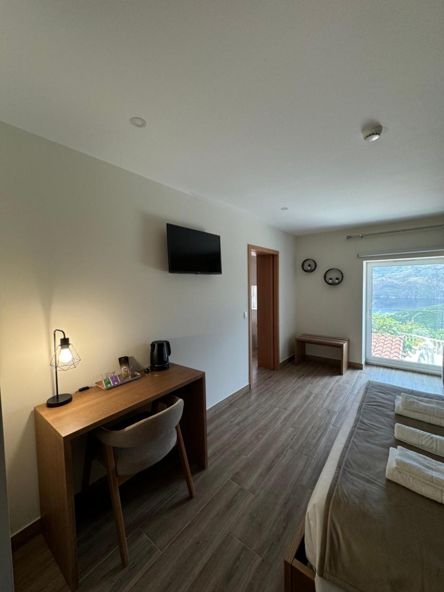 Estrela Do Geres - Casa Fernandes Bed & Breakfast Outeiro  Exterior foto
